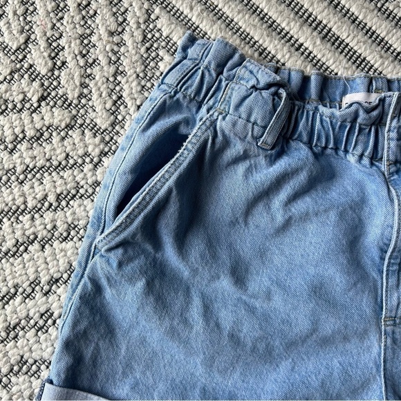 Garage Light Wash Paperbag Waist Cuffed Shorts - Picture 2 of 5